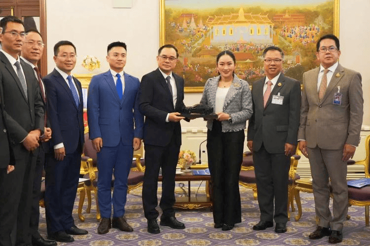 中国电建柬埔寨政府电网230千伏变电站项目群2号变电站主控楼顺利封顶